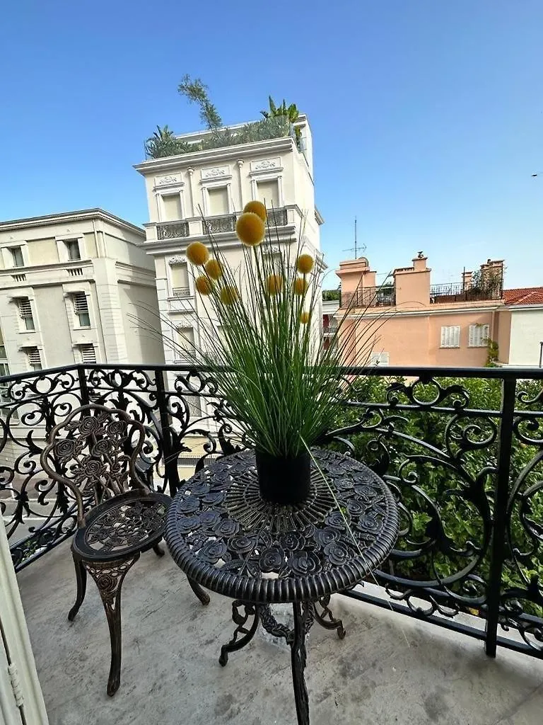 Luxury Apartment Near Montecarlo Beausoleil